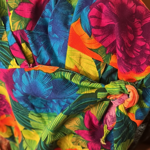 100% cotton bright floral wrap dress - Picture 4 of 4